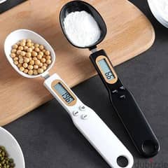 Digital measuring spoons