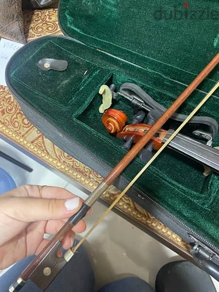 used 3/4 violin used 1