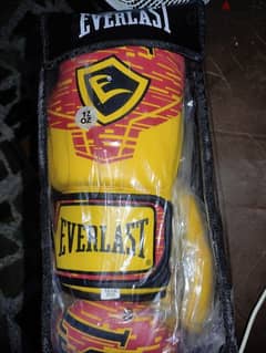 gloves boxing new size 12