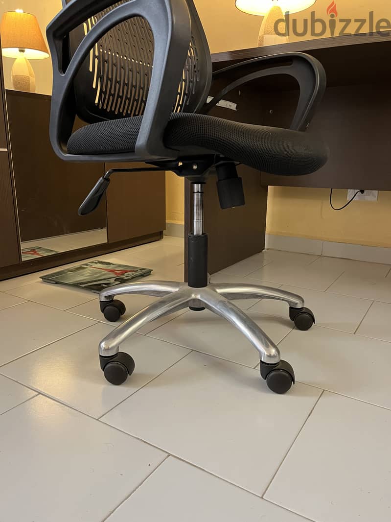 chrome desk chair 1
