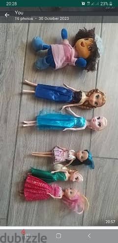 5 dolls