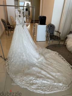 Liquidation! 35 Brand wedding dresses in bulk 0