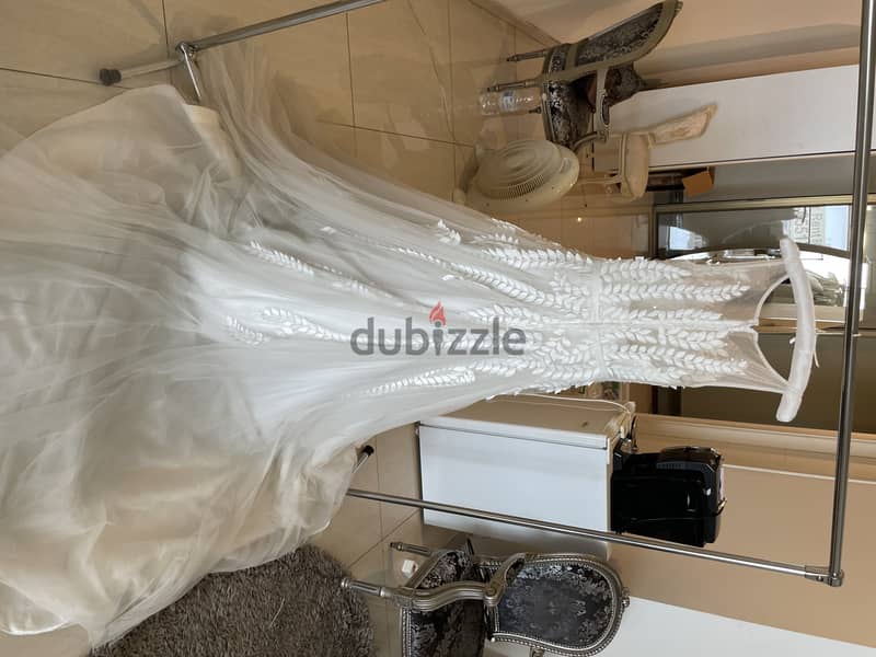 Liquidation! 35 Brand wedding dresses in bulk 5