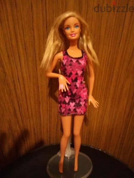 Barbie LOVES GLITTER NAILS Mattel2010 used Still good doll bend legs 0