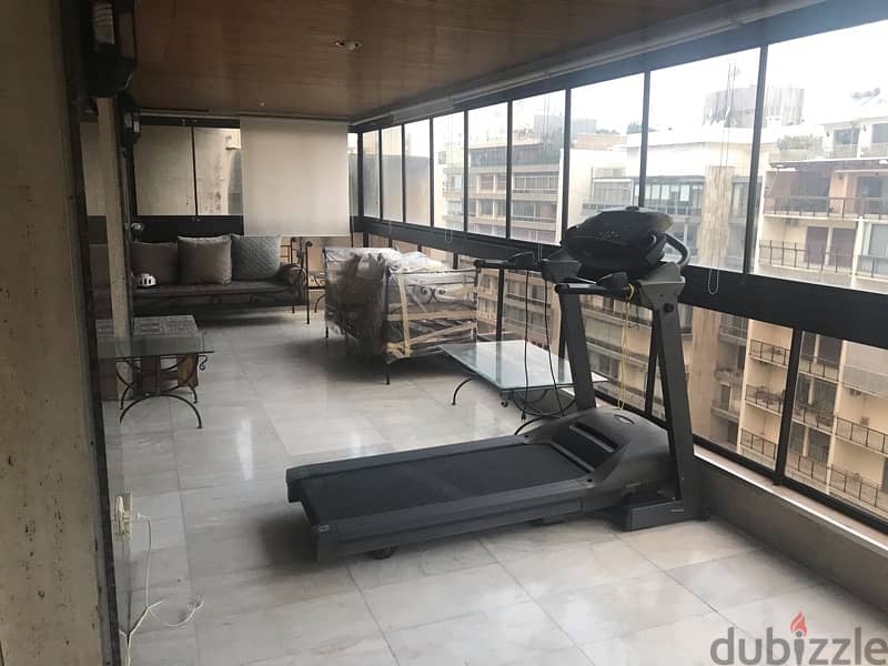 350 SQM 4 bedroom spacious fully furnished apartment. 3