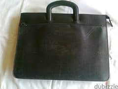 Old suitcase (Made in France) - Not Negotiable