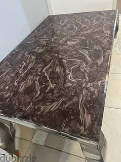 Premium desk table