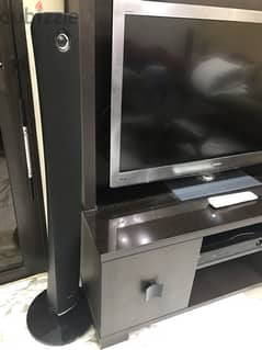 dvd and home theater + tv 42”