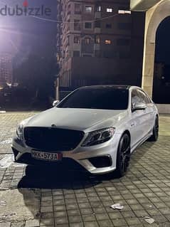 Mercedes S-63 AMG