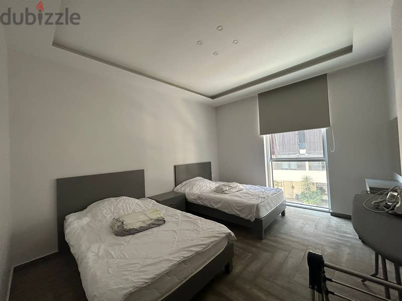 L12364-Furnished 2-Bedroom Apartment for Rent in Manara, Ras Beirut 2