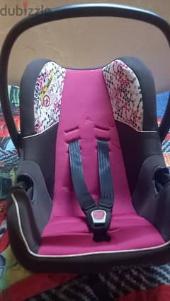 baby girl car seat made in france