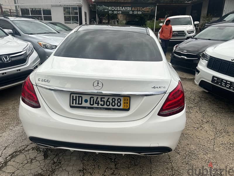 Mercedes Benz C300 Free Registration 4matic  white Look AMG 2016 5