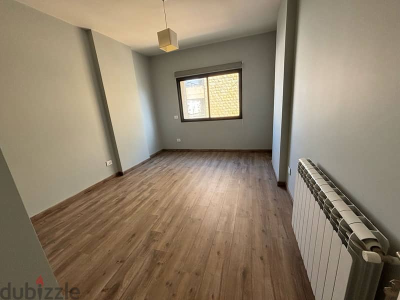apartment for rent in Mtayleb 1