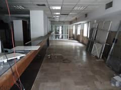 Showroom for rent in Dawra with many parking spots