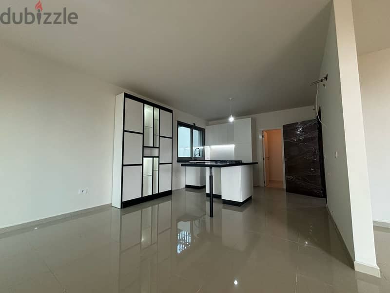 Apartment for sale in Mtayleb with 180 sqm Garden 0