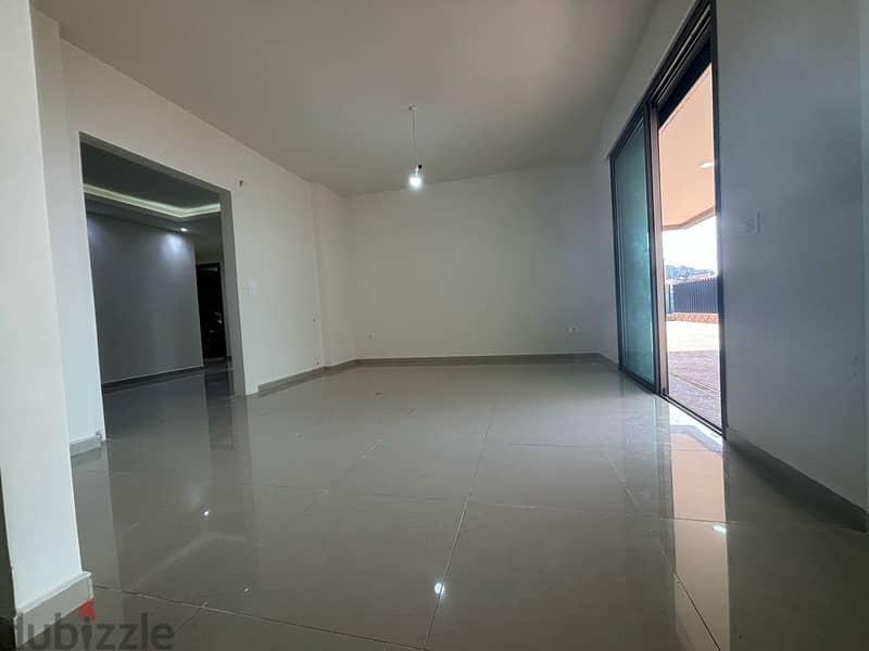 Apartment for sale in Mtayleb with 180 sqm Garden 2