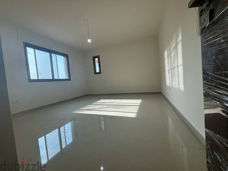 Apartment for sale in Mtayleb with 180 sqm Garden 11