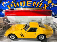 1/18 diecast full opening Ferrari 250 GTO by Hotwheels New in box.