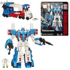 Ultra magnus transformer