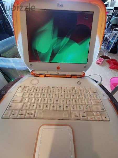 very old, ibook clamshell G3 3