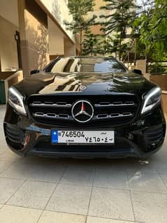 GLA 250 2018 amg package black edition fully loaded Geman car