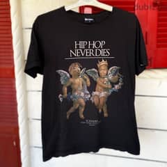 TUPAC x BIGGIE “Hip-Hop Never Dies” T-Shirt.