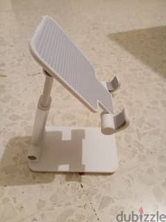 phone stand new!