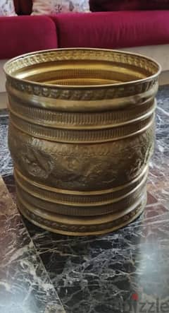 Antique handmade
tooled brass pot planter. (Revised Price)