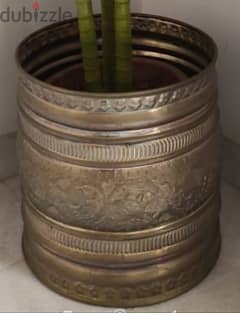 Antique handmade,
tooled brass pot planter. (Revised Price)