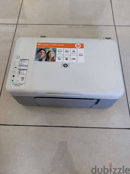 HP Deskjet F2280 All In One with free cartridges. 1