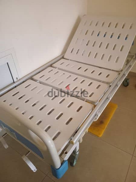 Medical Bed 0