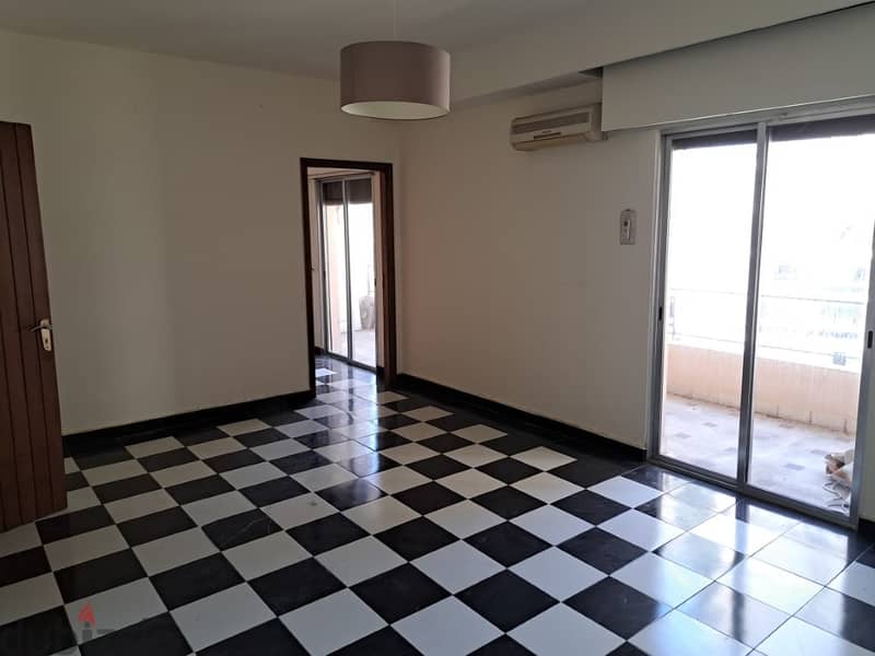 300 Sqm | Apartment For Rent in Koraytem - City View 3