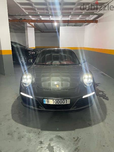 Porsche 911 Carrera 2018 (SUPER CLEAN) 2