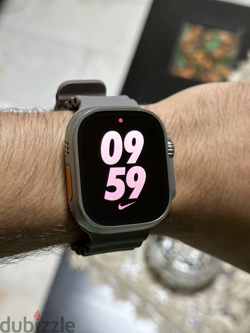 Apple Watch Ultra 2 3