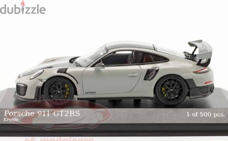 Porsche GT2 RS diecast car model 1;43. 2