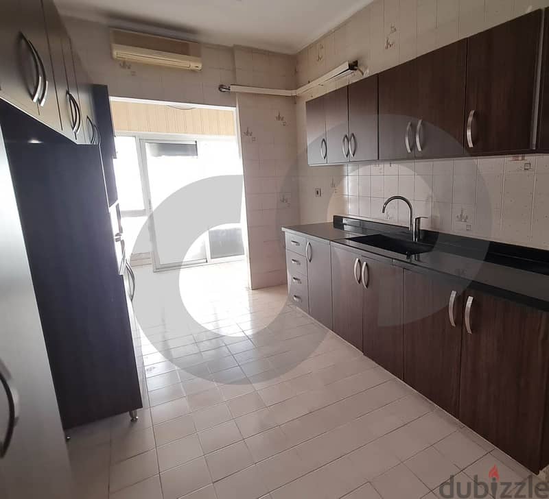 185sqm apartment in Beirut - Hamra/بيروت - الحمرا REF#LF106412 3