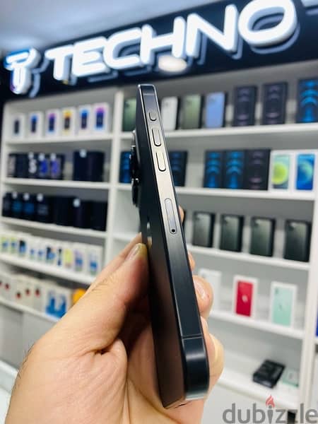 iPhone 15 Pro 256Gb 1sim + esim 1