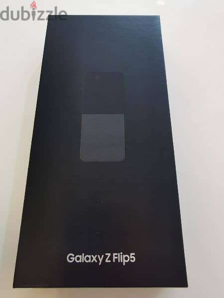 Samsung Galaxy Z Filp 5 - 256 GB Top 4