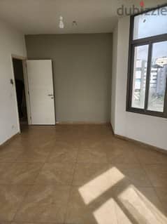 office for rent in Mkales مكتب للايجار في مكلس