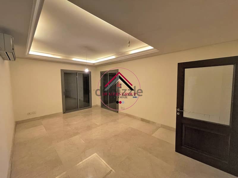 Apartment for sale in Ramlet el Bayda in a Prime Location 2