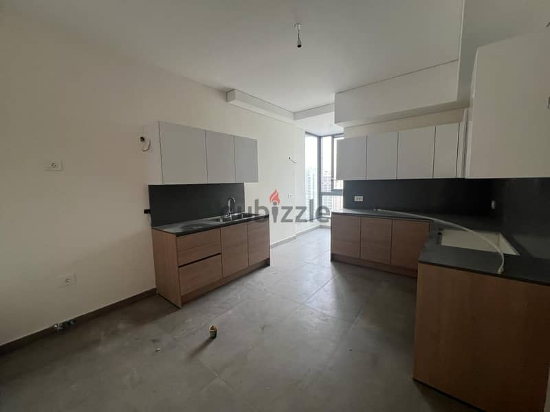 New Apartment for Sale in Ain al Mraisseشقة جديدة للبيع في عين المريسة 3