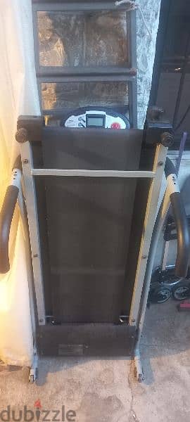 Jada brand Treadmill 1 HP motor in great condition for sale 4