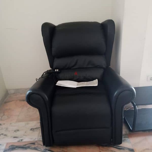 Recliner Chair 2