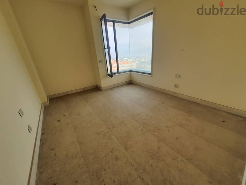 Apartment for rent in zoukak el blatشقة للإيجار في زقاق البلاط 5