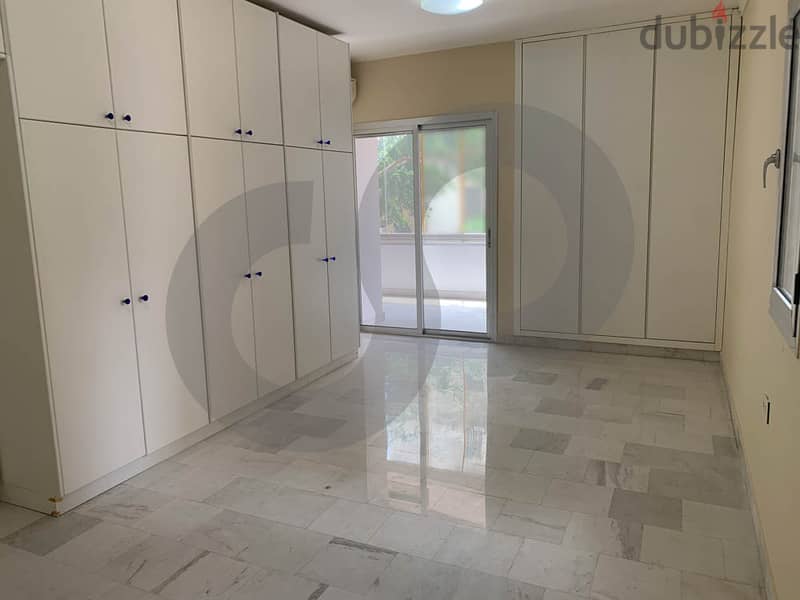 Prime location apartment in Achrafieh - Carré d'or/أشرفية REF#EE106498 8