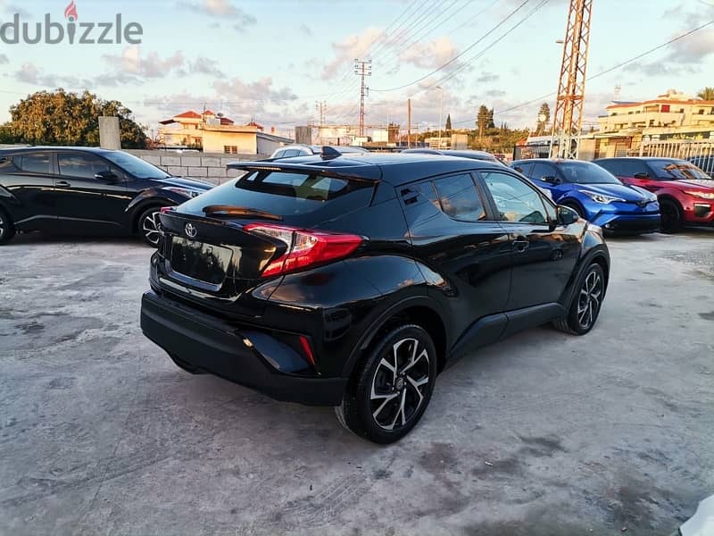 Toyota C-HR 2018, 40 mile only, super clean, full options, (03/689315) 3