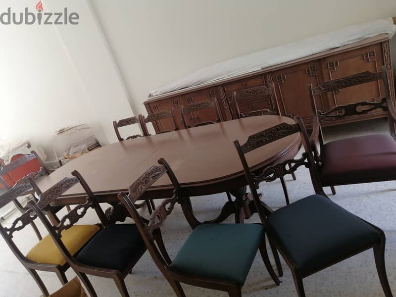 Solid wood carved dining room & dressoir  غرفة صفرة خشب حفرودرسوار 1