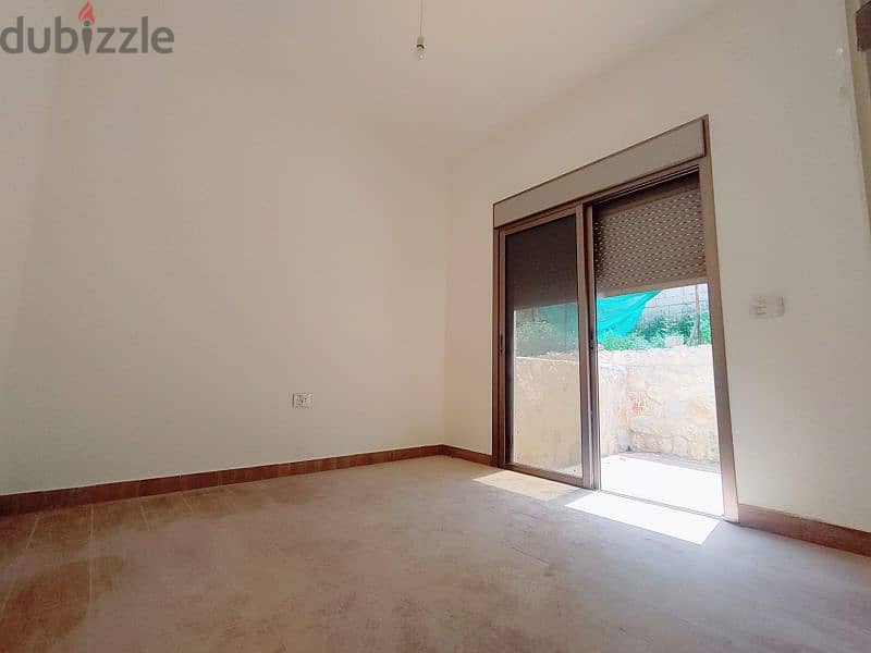 Hot deal! Apartement for sale in Halat with terrace/payment facilities 5