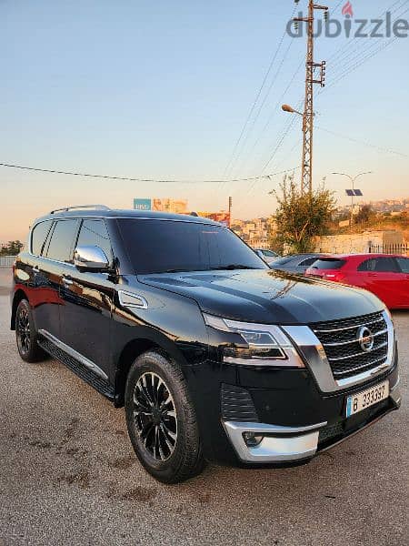 Nissan Patrol V8 2011 look 2023 in and out 0