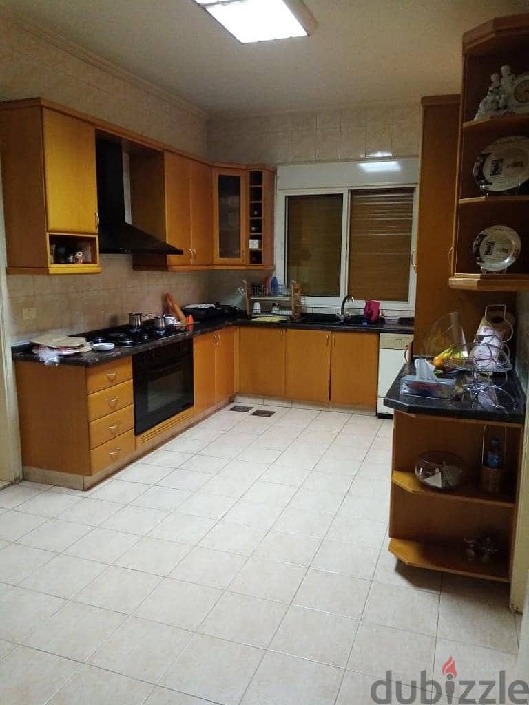 Apartment For sale In Hazmiye- Mar takla شقة للبيع في الحازمية 3